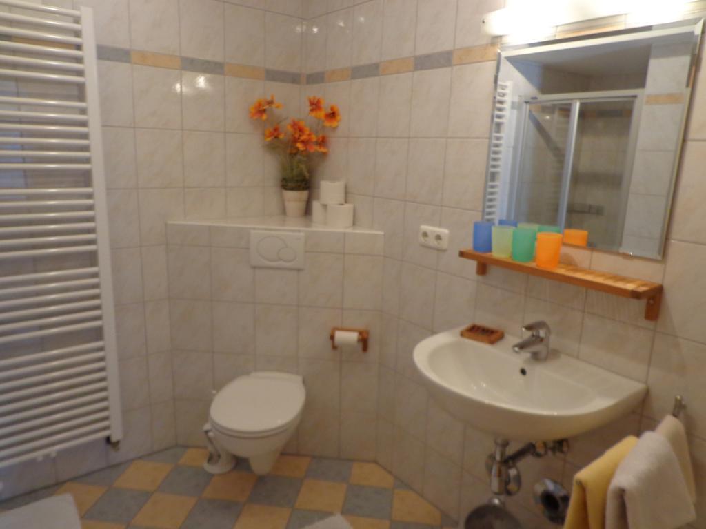 Sterzingerhof Apartment Neustift im Stubaital Room photo